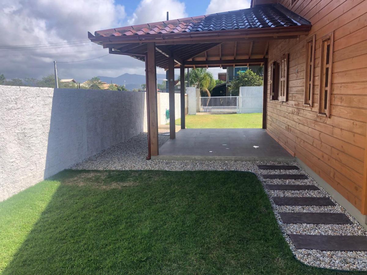 Casa em Ibiraquera próxima a praia do Rosa Imbituba  Exterior foto